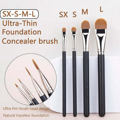 212 Flat Eyebrow Brush