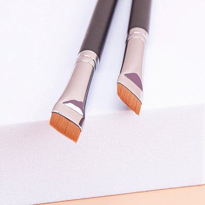 212 Flat Eyebrow Brush