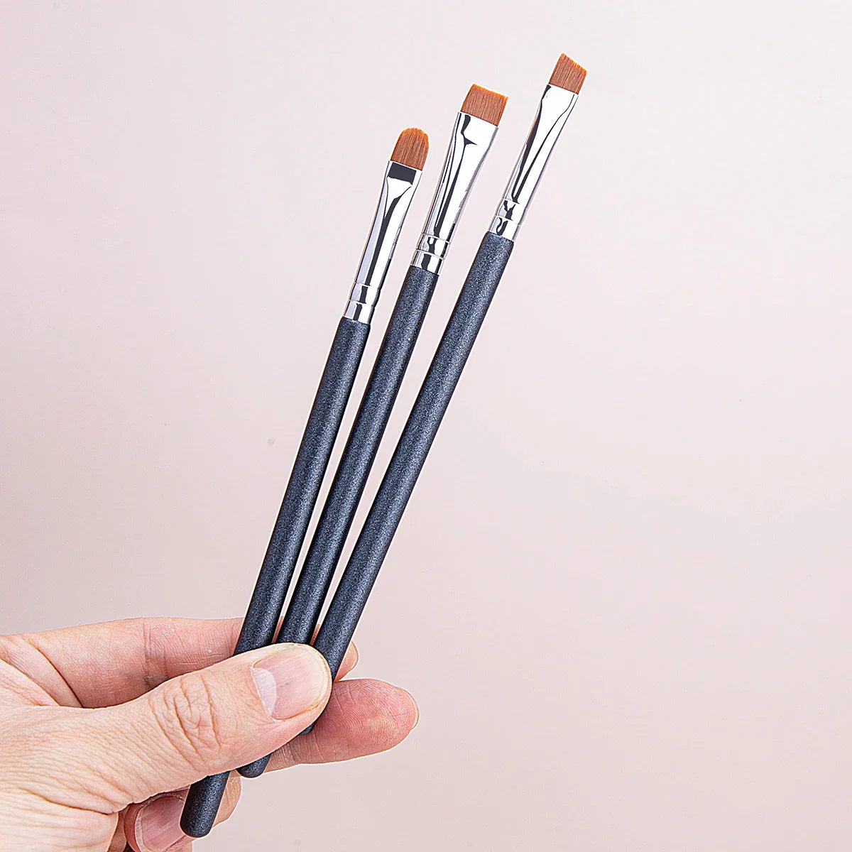 212 Flat Eyebrow Brush